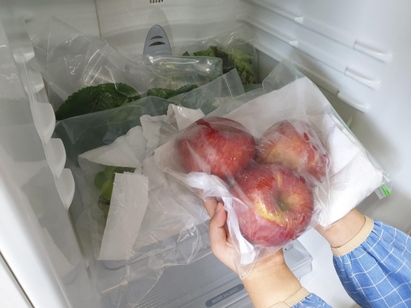 사과 냉장고에 별도 보관.